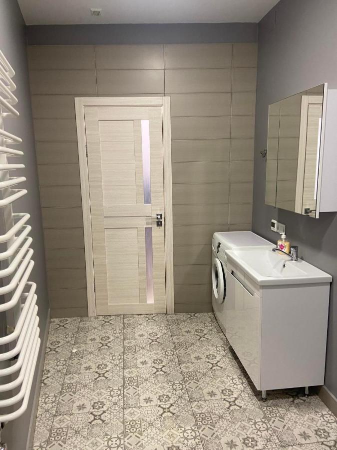 Vodna White Apartment ลวีฟ ภายนอก รูปภาพ