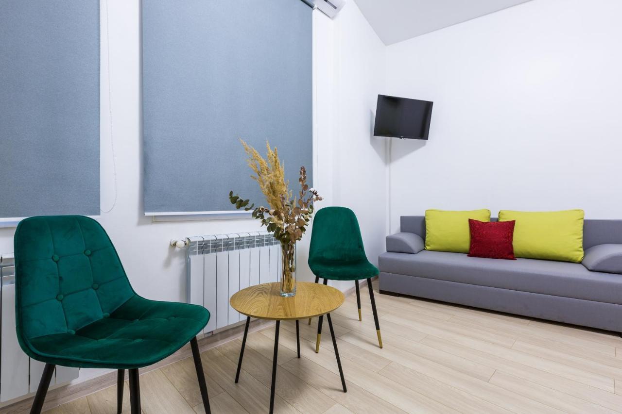 Vodna White Apartment ลวีฟ ภายนอก รูปภาพ